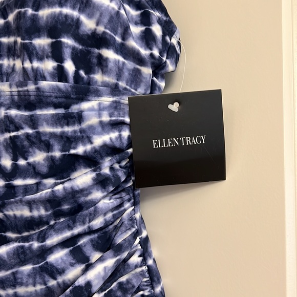 Ellen Tracy ladies swimsuit - Picture 4 of 7